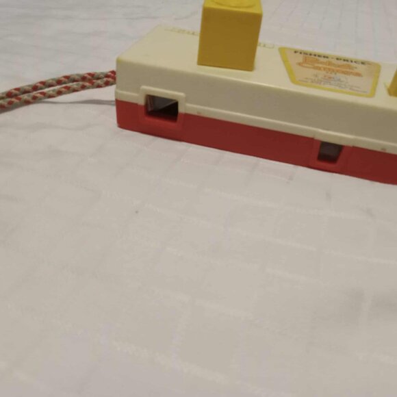 Vintage Fisher Price Pocket Camera - Picture 7 of 7